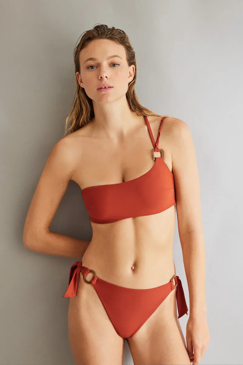 Asymmetrical bikini top Cup B