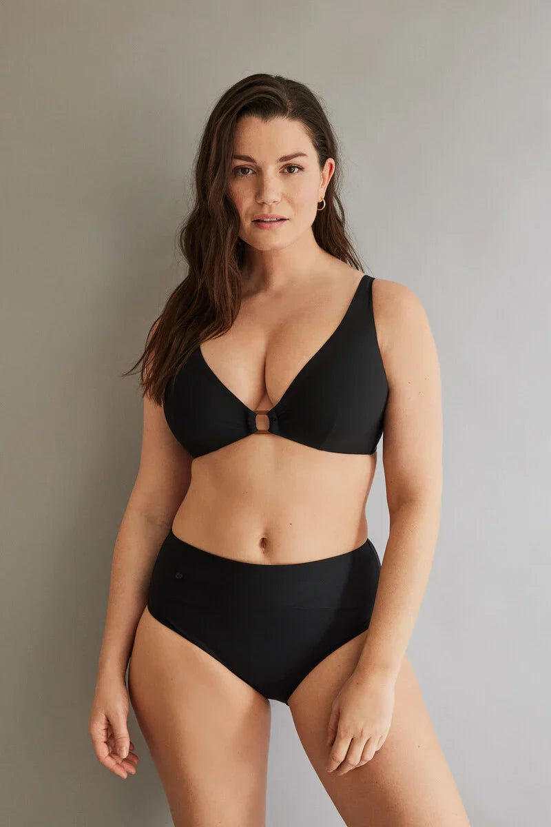 Halter bikini top Cup C