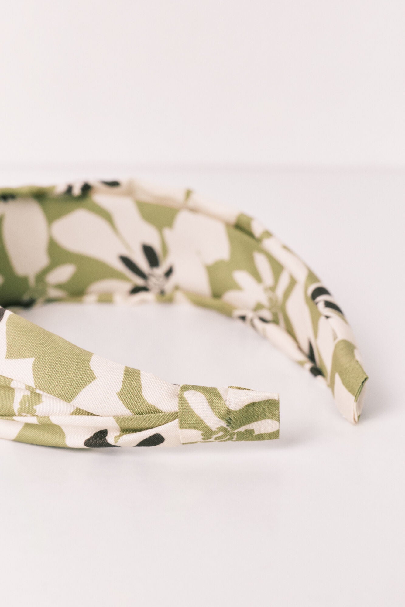 Green floral print hair headband
