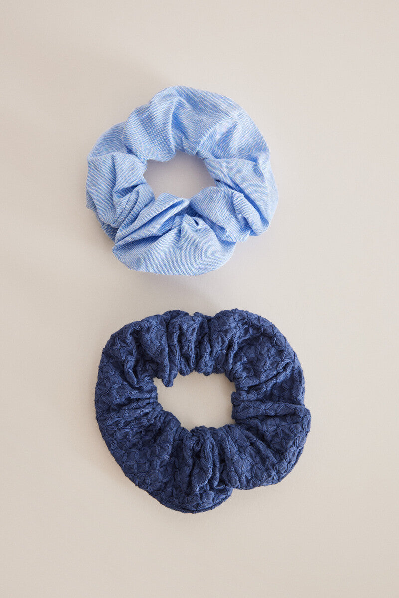 Pack of 2 large blue and denim scrunchies