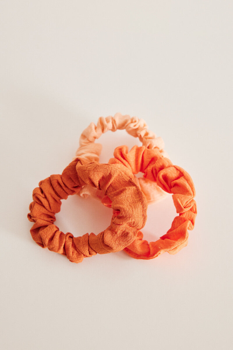 Pack of 3 orange scrunchies