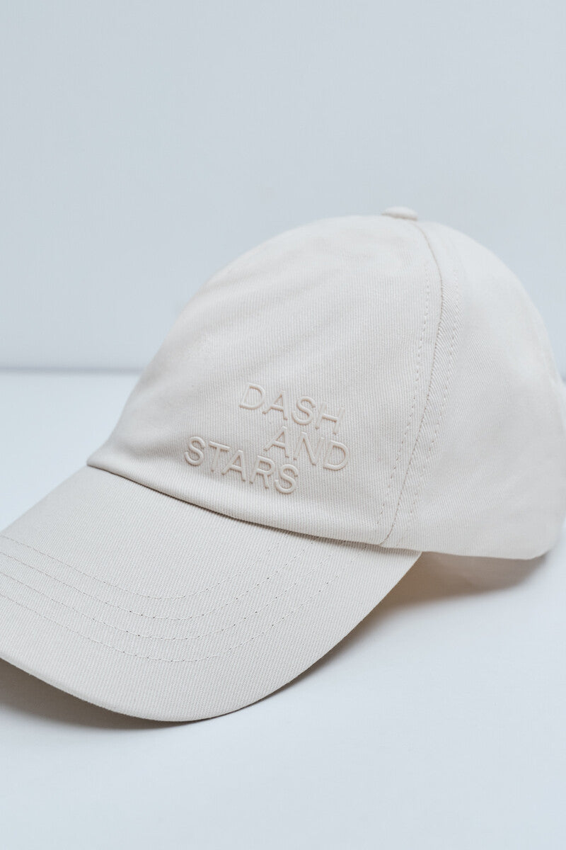 Beige sports cap with logo