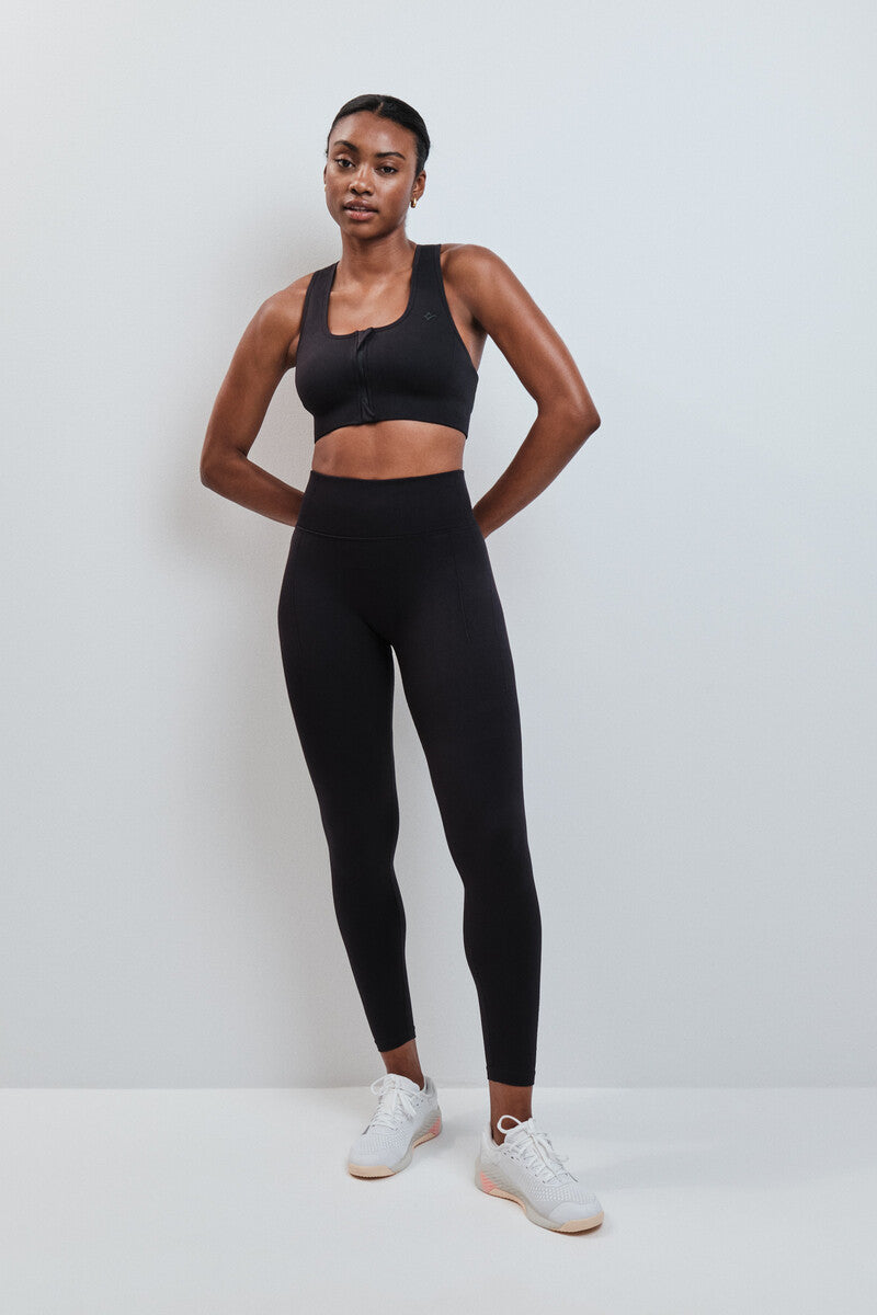 Seamless Fit Black Zip Sports Bra
