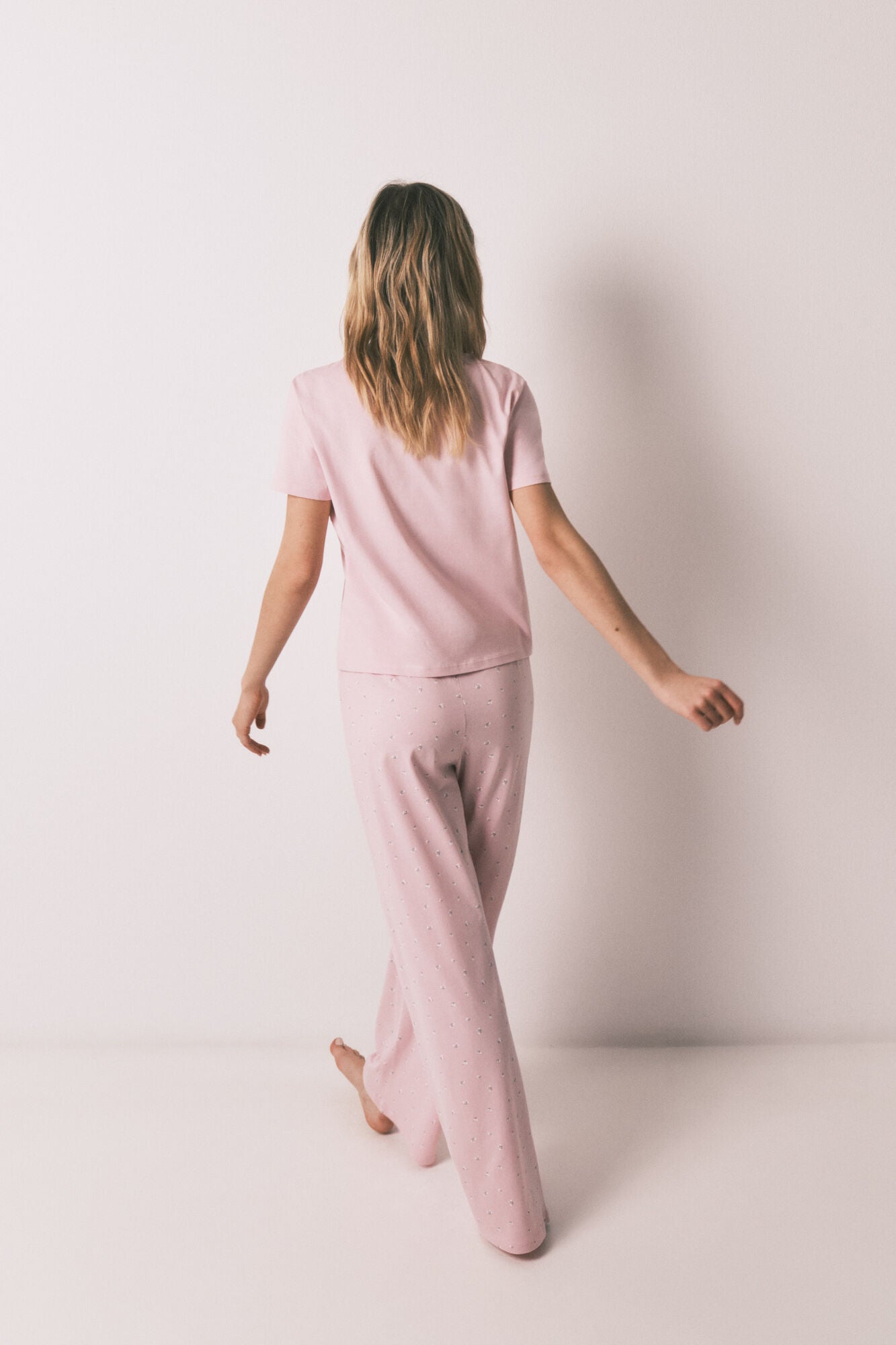 Long pink cotton pajamas with mini floral print