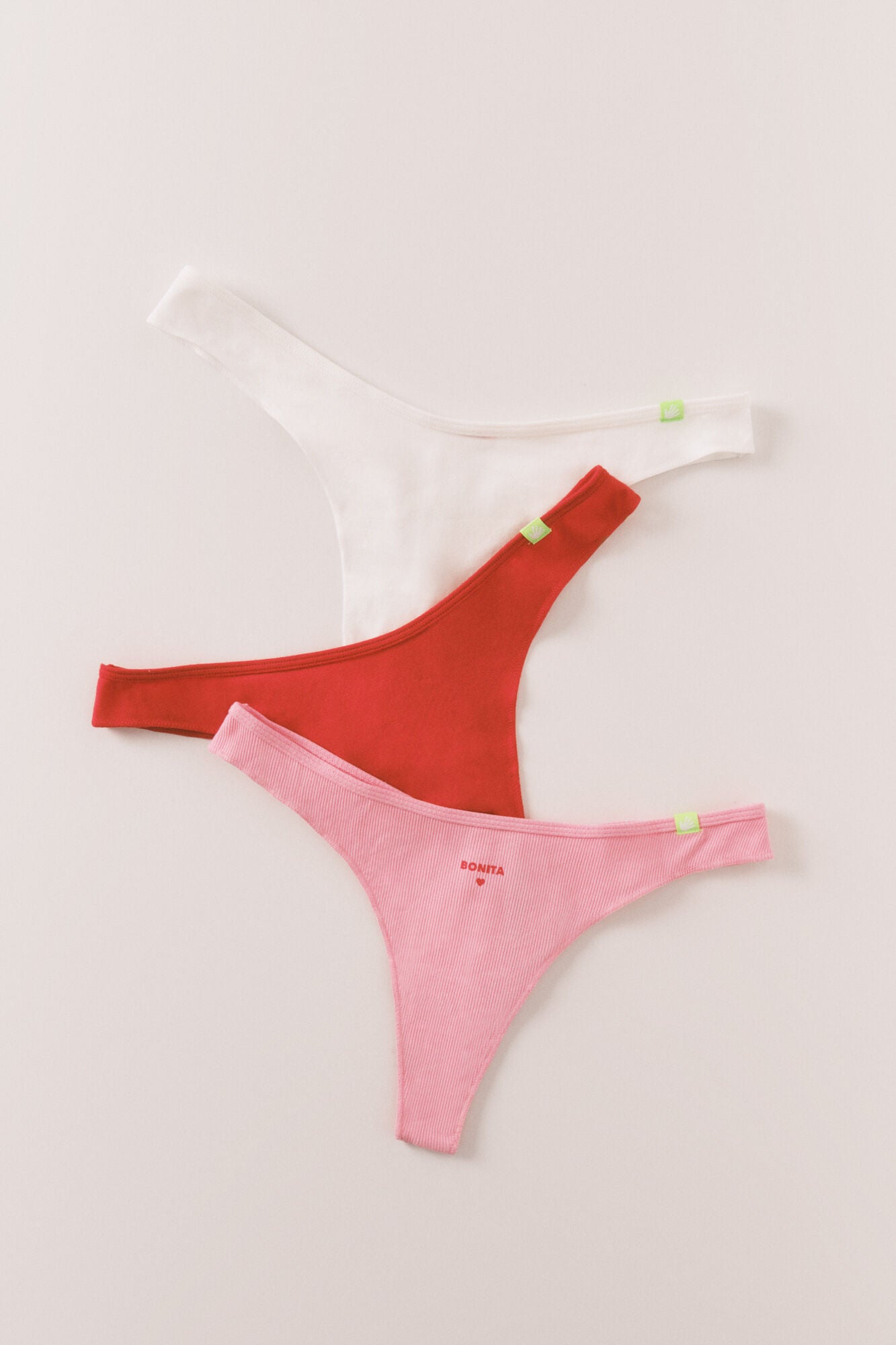 3 PACK THONGS