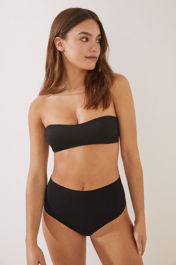 Bandeau bra without hoops