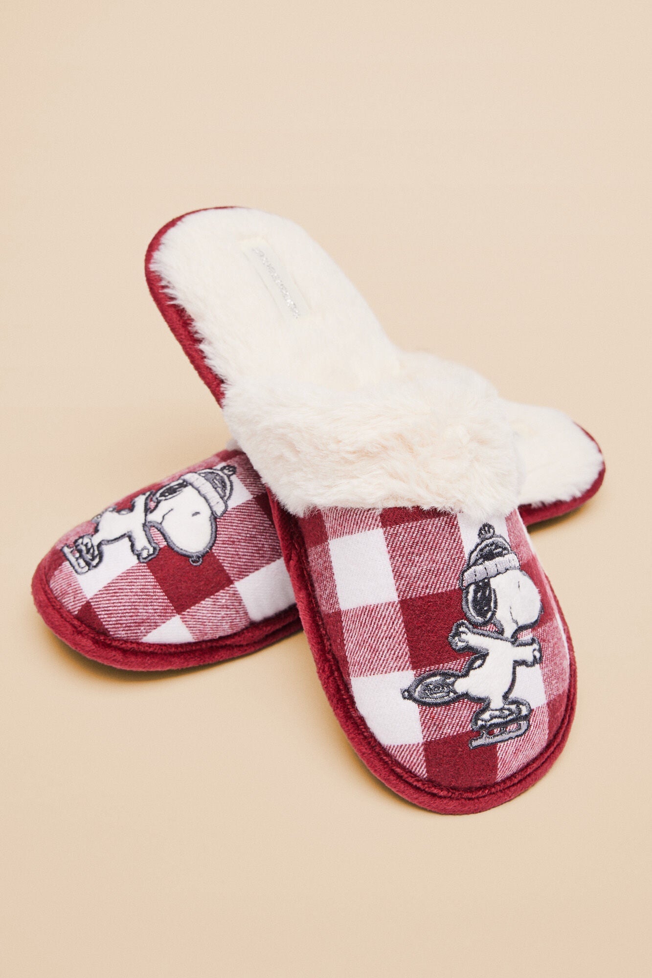 Snoopy slippers