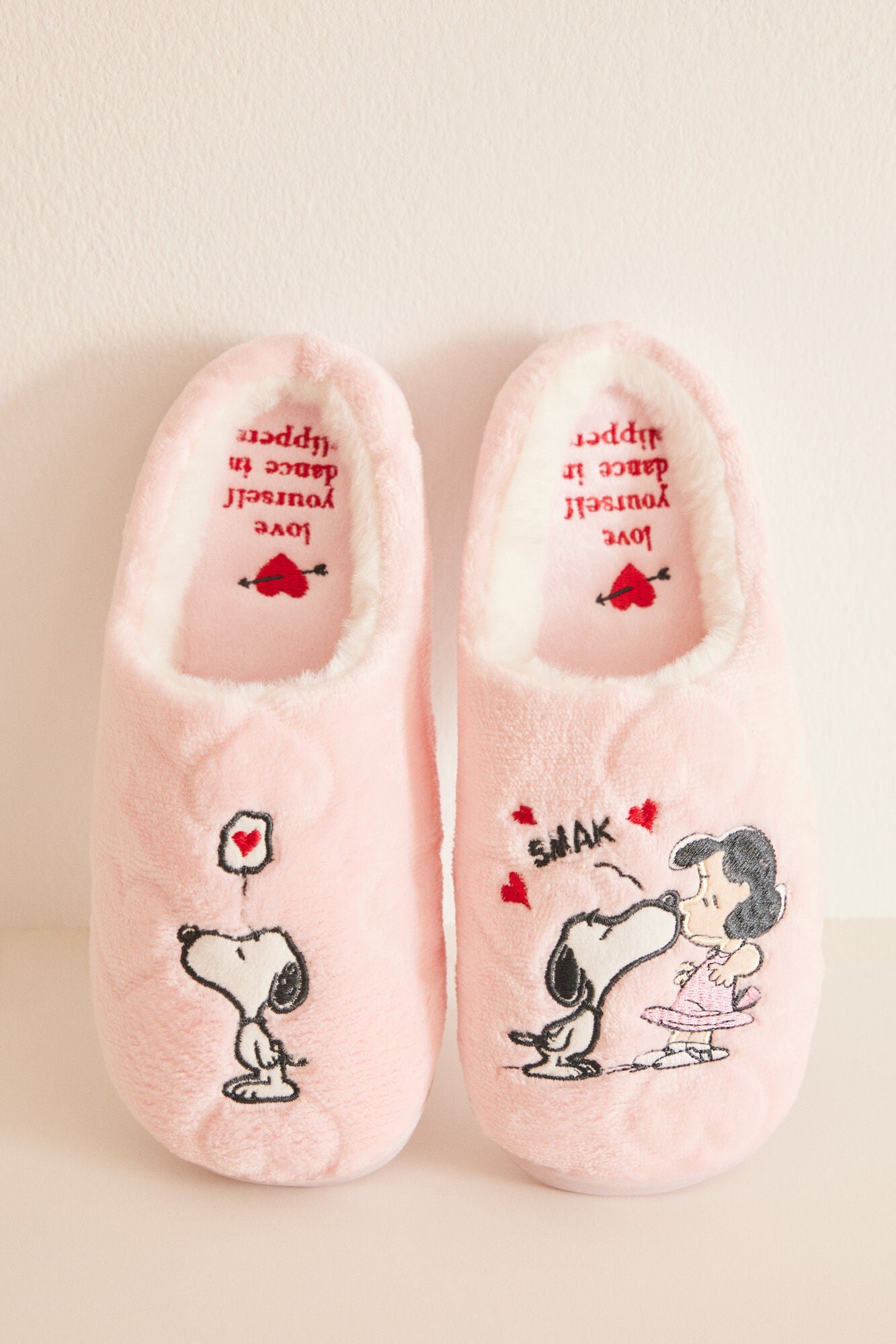 Snoopy Heart House Slippers