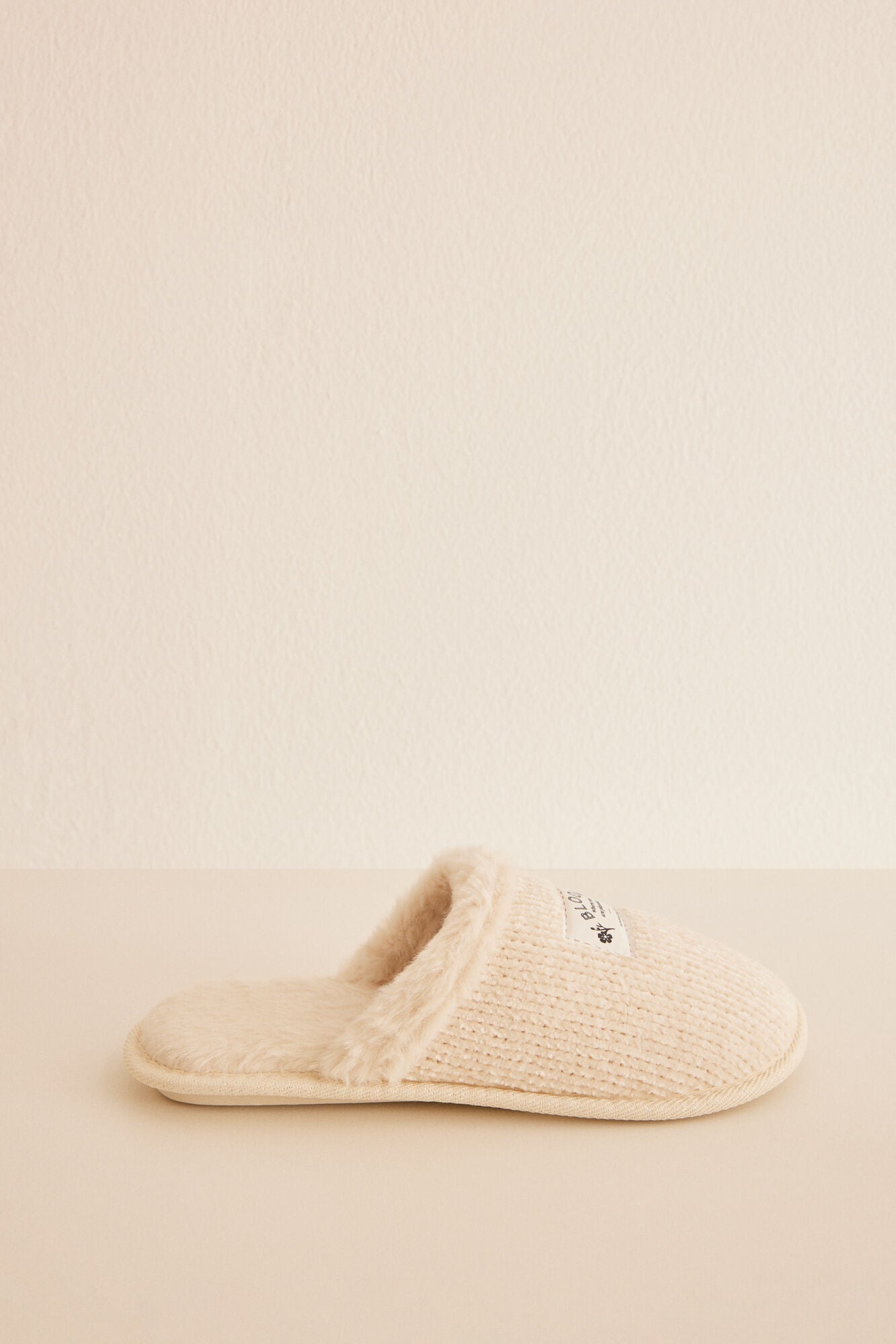 Grey chenille slippers