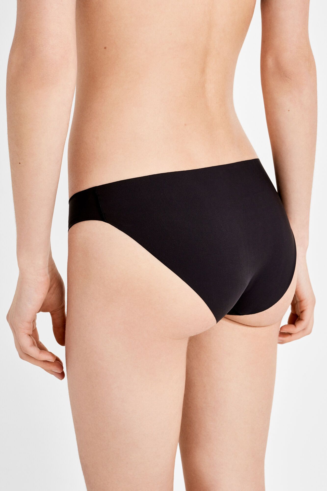 2 Pack Invisible Hipster Briefs