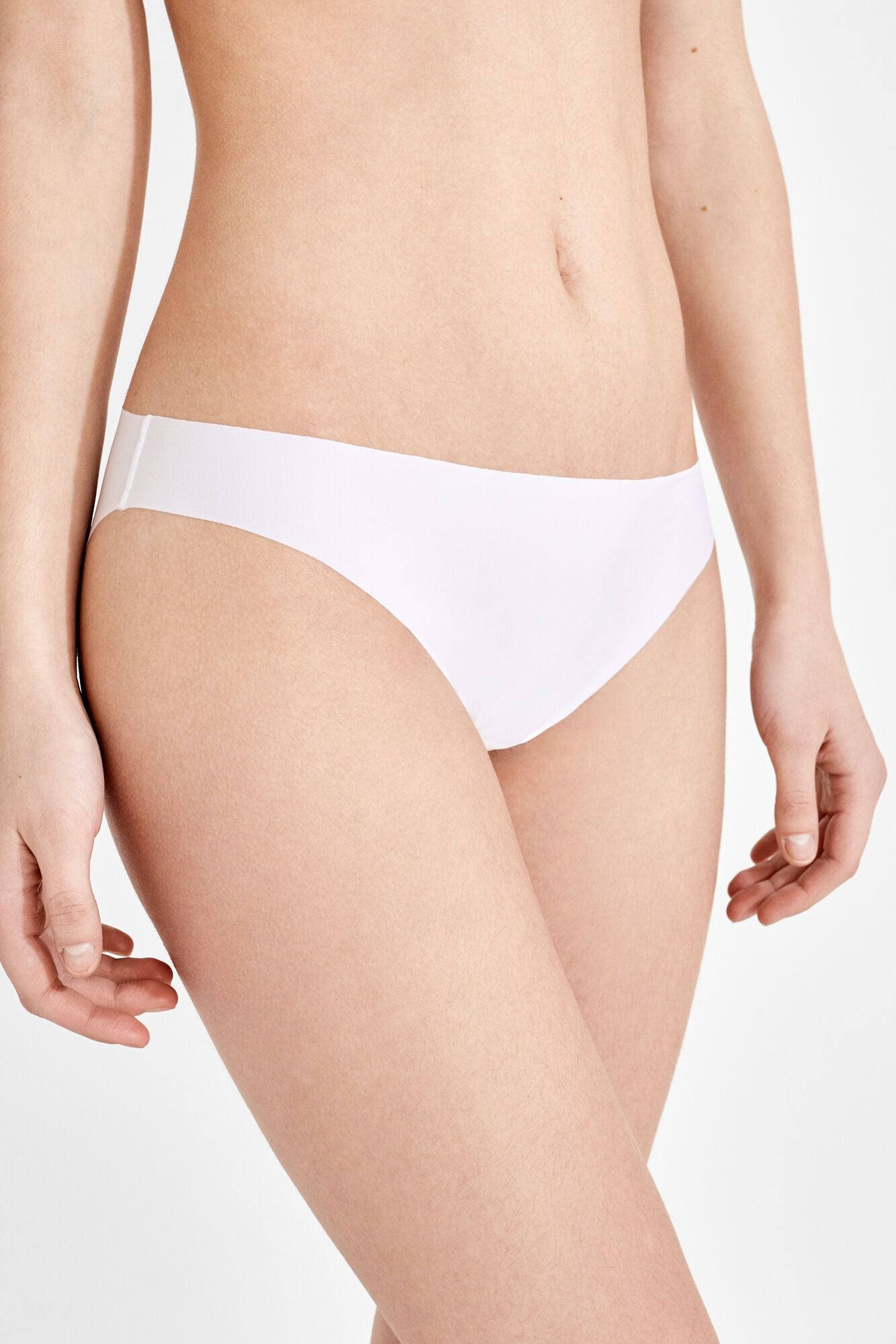 2 Pack Invisible Hipster Briefs