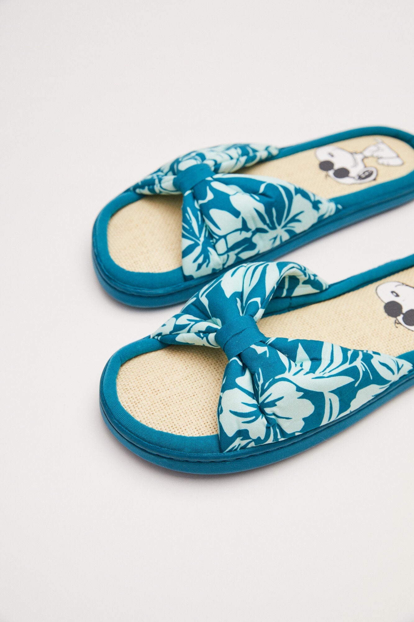 Snoopy Sandals